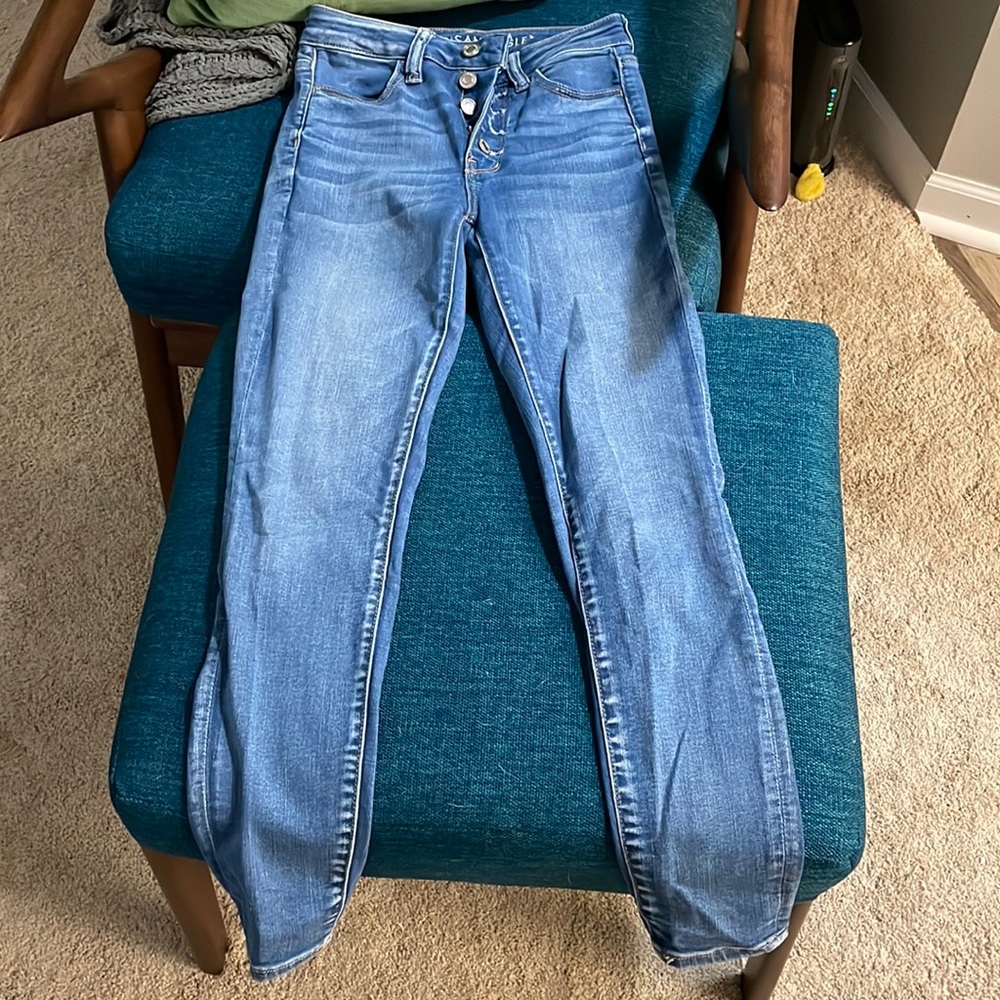 American Eagle Women’s Skinny High Rise Button Fly Jeans Size 2 Short Stretch